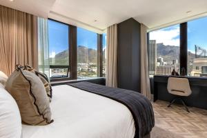 Foreshore luxury place