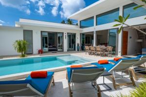 Villa Freedom Pool Billiard Haven 3BR