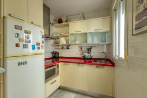 San Luis Duplex Center by Valcambre