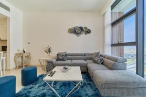 fam Living Chic 1BR Retreat in Dubai Hills Estate