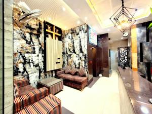 Hotel Krishnas Near Golden Temple