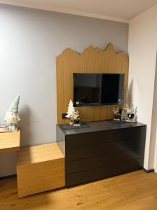 Mounti Alpine Studio