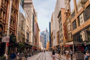 KozyGuru | China Town | Stylish City-View Retreat