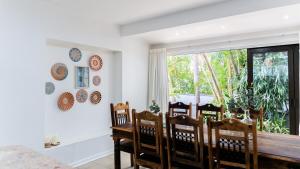 Casa do Mar is walking distance to the beach!