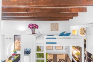 Cozy corner Milan by NDP rent