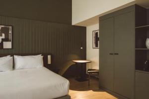 The Honest Budapest by Chic & Basic