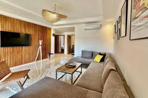 Domaine de Noria with terrace and Pools