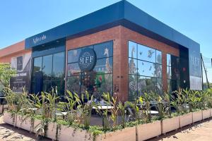 Domaine de Noria with terrace and Pools