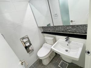 Cheonggyecheon Studio3