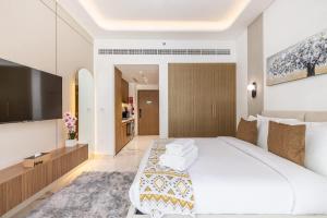 Airstay - Cozy Studio in Meydan - Azizi Riviera 67 - Monthly Offer Available