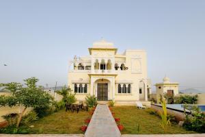 Adis Oasis 4 Bhk Tranquil Villa with pool