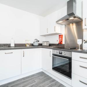 Stylish Apartment - Selly Oak - Fast Wi-Fi - Parking 20CC