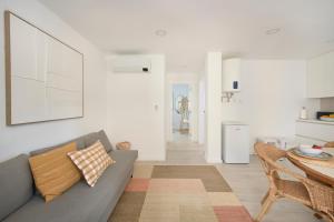 Beach & City Charm With AC, By TimeCooler