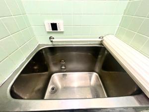 i Home Osaka ZEN NEST Rare 4BR Traditional House Authentic Machiya Living Quiet Central