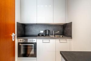 Studio avec balcon et parking Bel Air