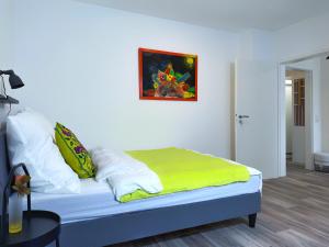 2-SZ-Dachgeschoss-Apt - 4 getrennte Schlafplätze - Nähe HBF & Messe DUS