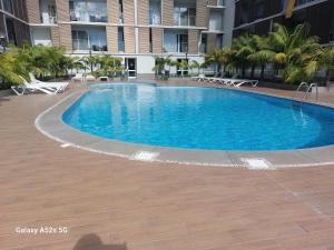 Highrise Madalenas Apartment