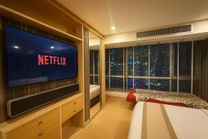 Modern Suite near BTS Nana Netflix Sky View