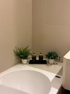 Modern Suite near BTS Nana Netflix Sky View