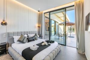 Prestige Twin Villa with Splendid View