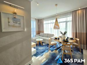 365PAM - Water & Sand Boulevard