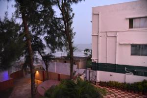 Meghbari Beach Hotel Mandarmani