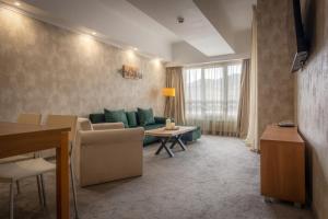 Snezhanka Hotel Pamporovo - Half Board & Swimming pool