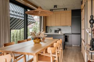 Villa BirdHouse by WillyWalls sauna gym 12 os