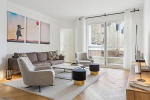 2BR, spacieux, cosy, haut de gamme, balcon