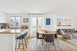 2BR, spacieux, cosy, haut de gamme, balcon