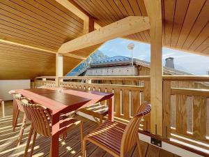 New Duplex 147 m Modern, Spacious 13 people