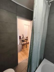 Un deux pièces et un jardin à Villejuif