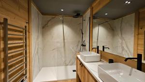 Chalet 4 Saisons ski aux pieds