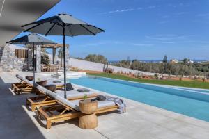 Olea Hill - Villa Cave with heated pool, by Estia