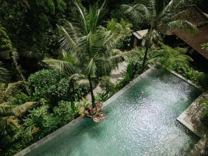 Aksmi Suites & Villas