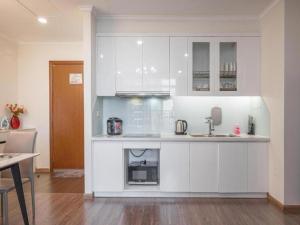 Landmark Phoenix Apartment