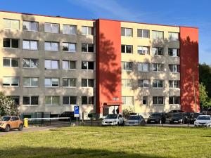 Park View with Private Parking WI-FI & OutdoorGym