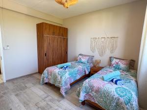 LAKAZ DEL VISTA - Luxurious new apartments with panoramic sea views, pool & garden retreat