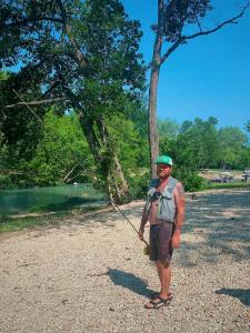 Lovely Safari Tent with River Access, Fire Pit and Barbecue in Staples, Texas