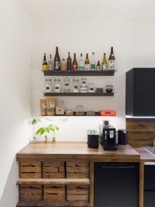 Loft Miyabi - Urban Retreat with Private Parking