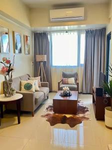 Seaview Apartment with Pool at Lapu-Lapu City