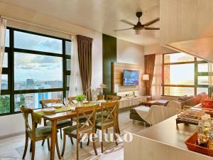 #14 Jesselton Quay Citypads Seaview by Zeluxo