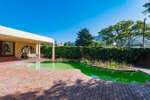 Little Tops Family Home 4 Beds Pool Sauna Jacuzzi