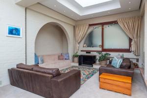 Little Tops Family Home 4 Beds Pool Sauna Jacuzzi