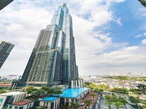 Landmark Phoenix Apartment