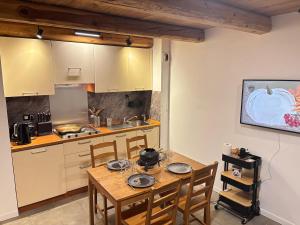 Tanière du Saint Jean pour 4 à 6 pers Vue Montagne avec Garage