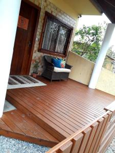 Donna Praia ~ Loft na Guarda do Embaú