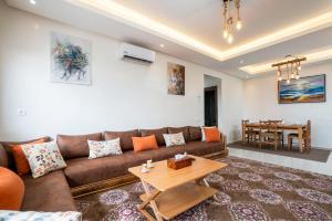 Beach view apartment & surf Agadir