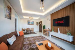 Beach view apartment & surf Agadir