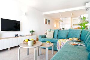 Amapola Palms - recién reformado, frente al mar